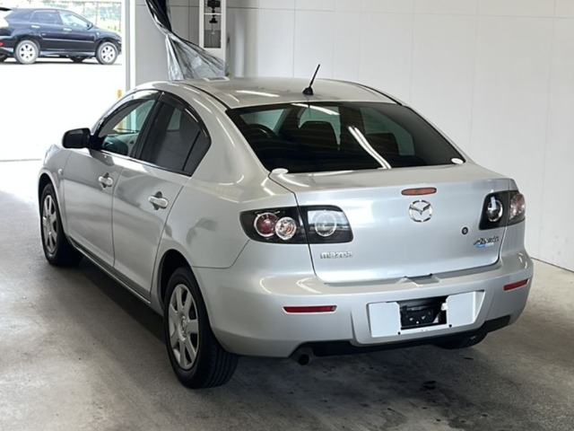 Mazda AXELA 2006 7242550-5