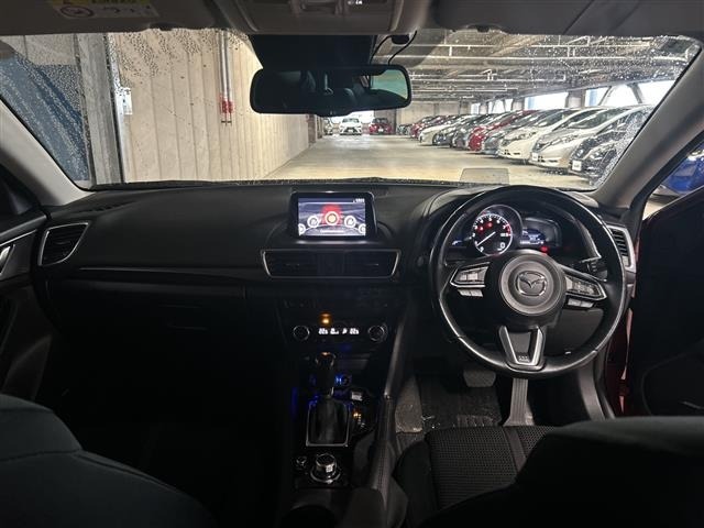 Mazda AXELA 2017 7242746-15