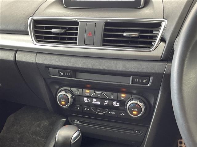 Mazda AXELA 2016 7242756-3