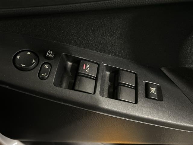 Mazda AXELA 2009 7242781-1