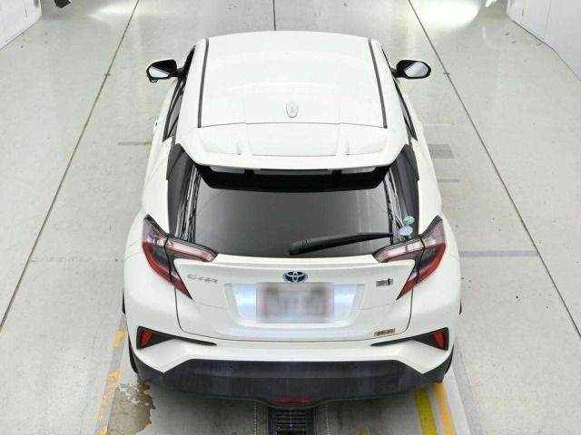 Toyota C-HR 2017 7255557-8