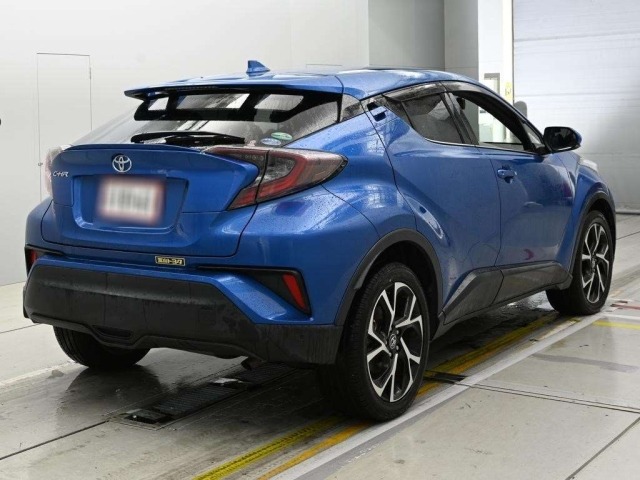 Toyota C-HR 2016 7255571-1