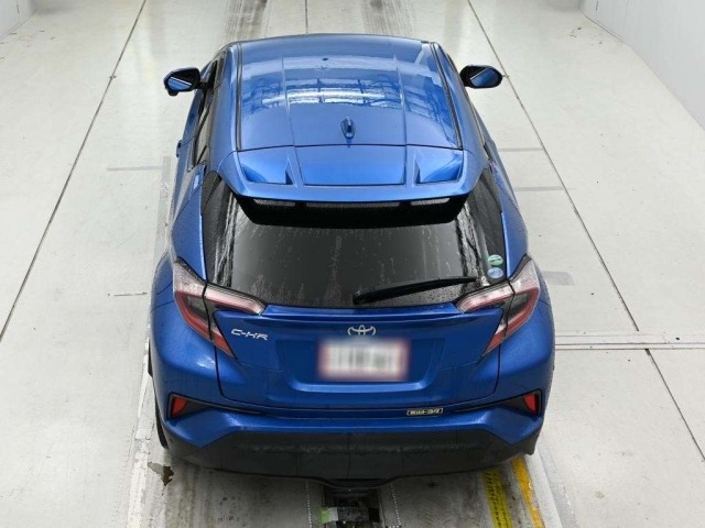 Toyota C-HR 2016 7255571-8
