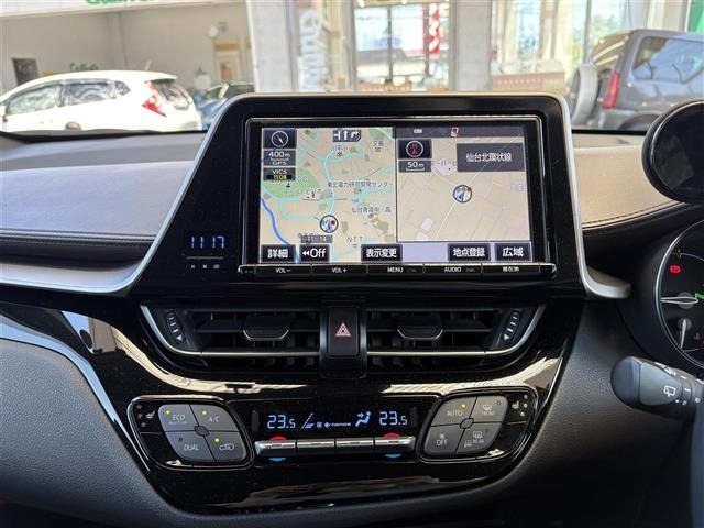 Toyota C-HR 2017 7255818-10