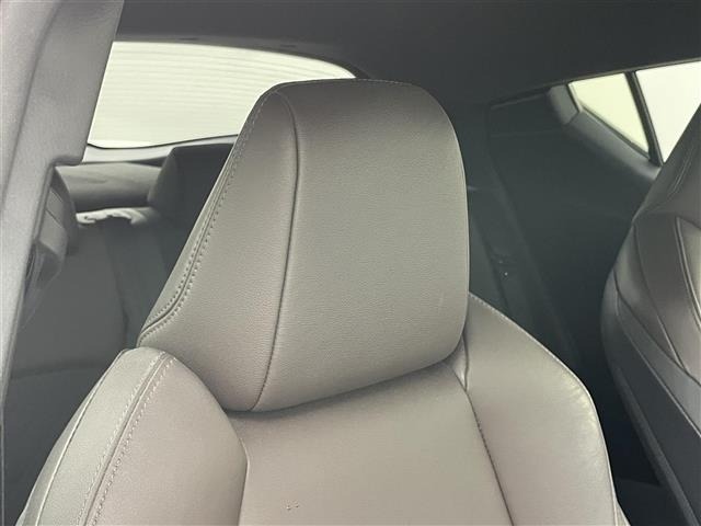 Toyota C-HR 2017 7255829-5