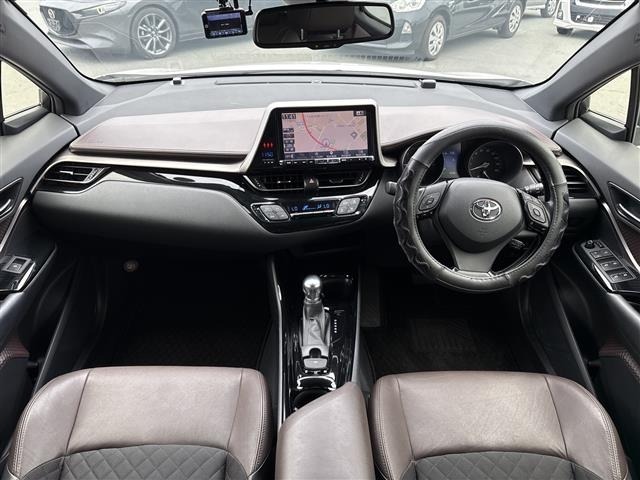 Toyota C-HR 2017 7255830-14