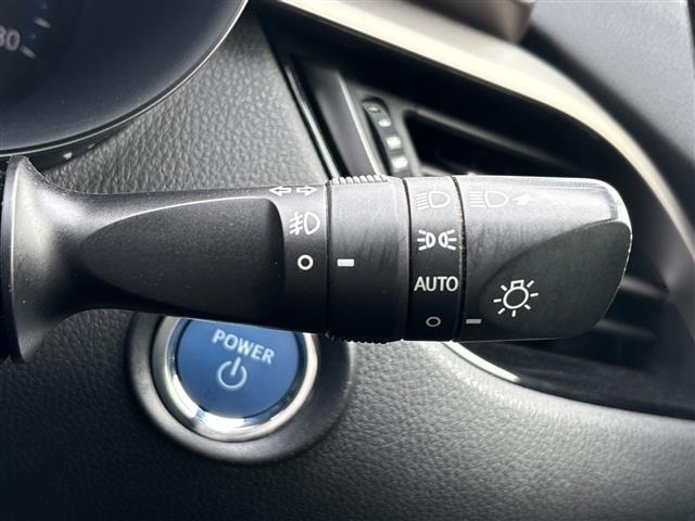 Toyota C-HR 2017 7255830-8