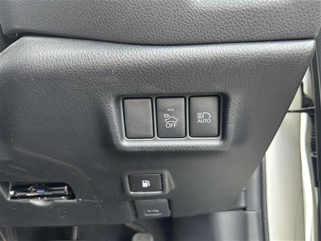 Toyota C-HR 2017 7255835-20