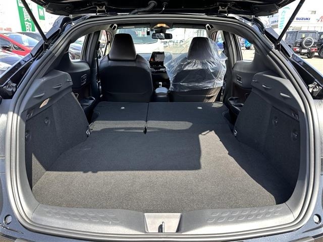 Toyota C-HR 2018 7255838-21