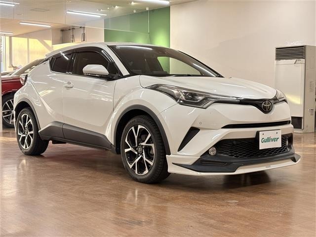 Toyota C-HR 2017 7255846-0