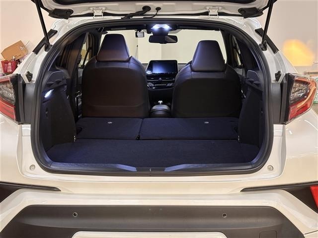 Toyota C-HR 2017 7255846-5