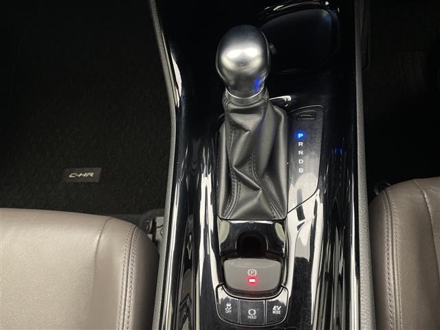 Toyota C-HR 2019 7255861-21
