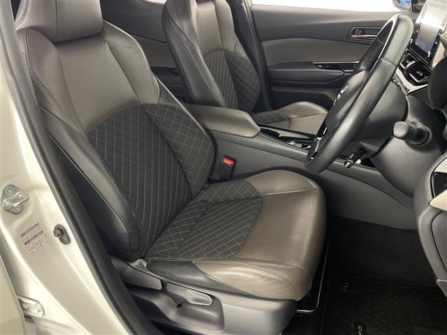 Toyota C-HR 2019 7255861-22