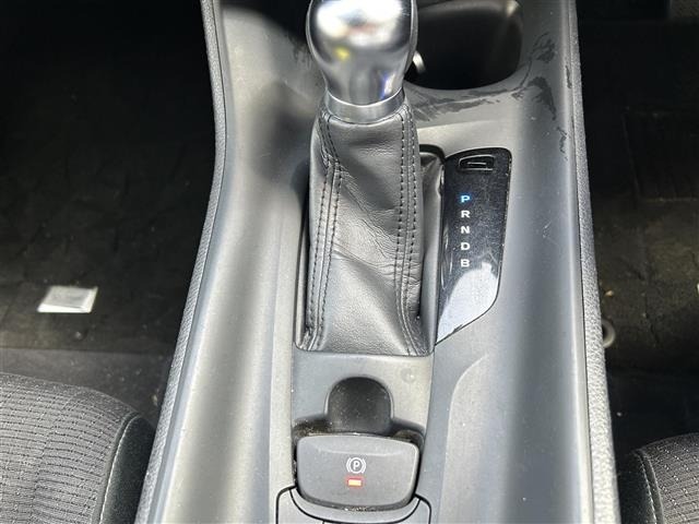 Toyota C-HR 2018 7255862-11