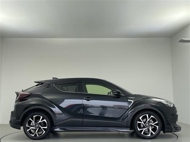 Toyota C-HR 2017 7255869-13
