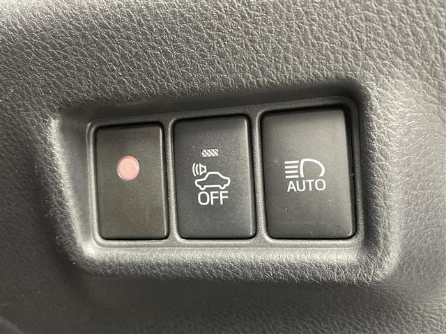 Toyota C-HR 2017 7255869-18