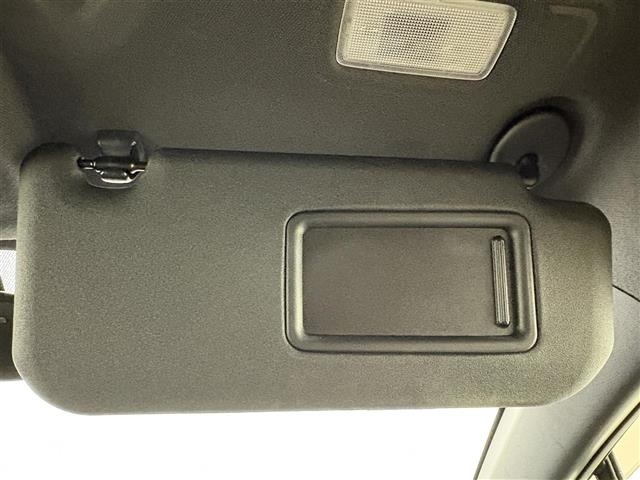 Toyota C-HR 2019 7255876-6
