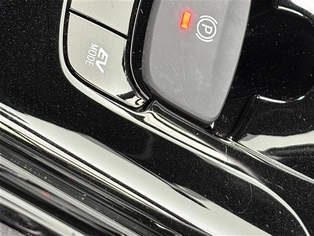 Toyota C-HR 2019 7255876-8