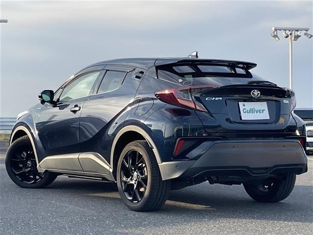Toyota C-HR 2019 7255880-13