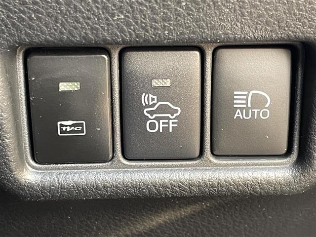 Toyota C-HR 2019 7255880-9