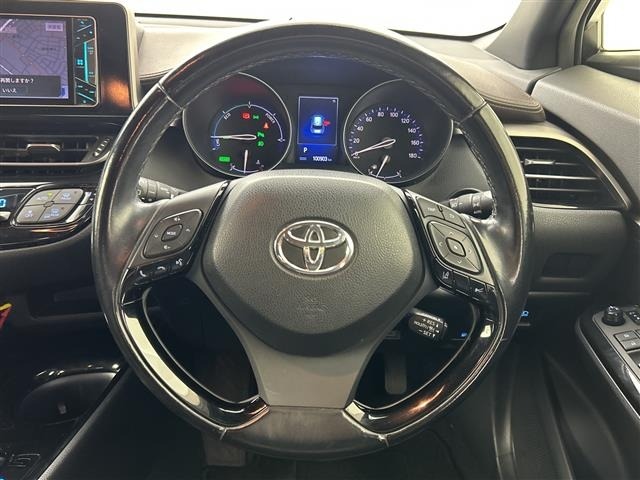 Toyota C-HR 2017 7255881-12