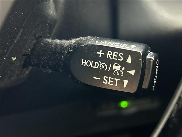 Toyota C-HR 2017 7255881-21