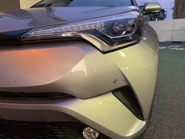 Toyota C-HR 2017 7255889-11