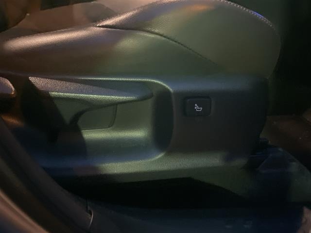 Toyota C-HR 2017 7255889-22