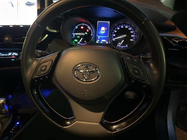 Toyota C-HR 2017 7255889-4