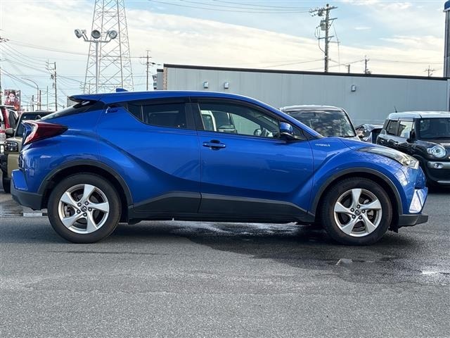 Toyota C-HR 2018 7255890-21