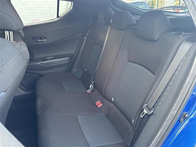 Toyota C-HR 2018 7255890-4