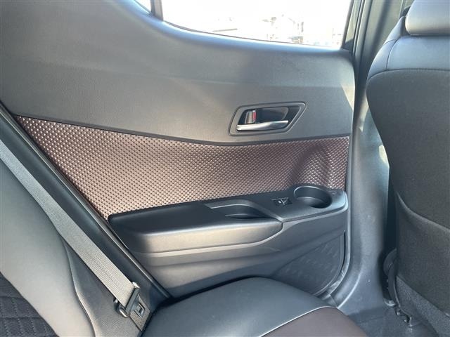 Toyota C-HR 2017 7255897-2