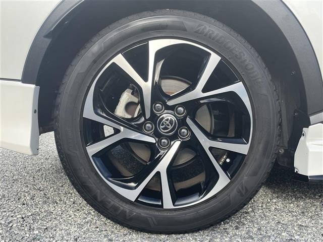 Toyota C-HR 2020 7255898-10