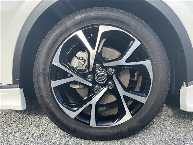 Toyota C-HR 2020 7255898-12
