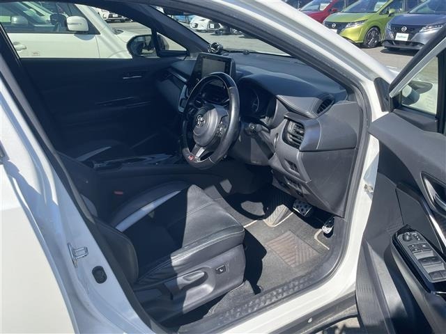 Toyota C-HR 2020 7255905-14