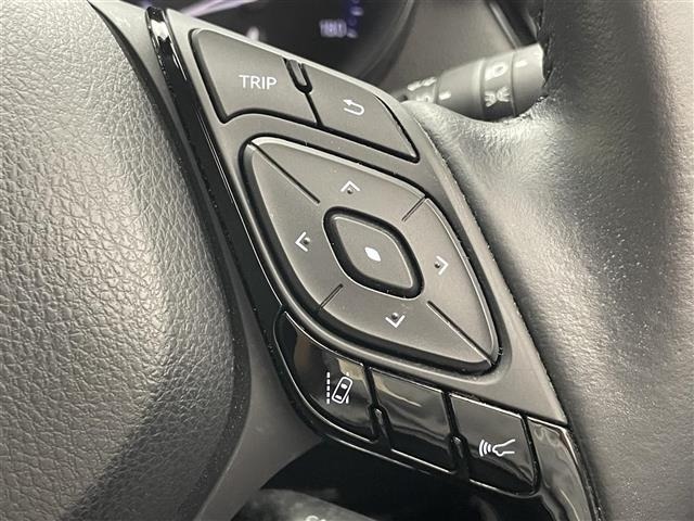 Toyota C-HR 2021 7255907-9