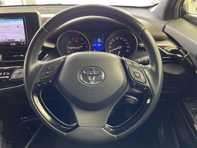 Toyota C-HR 2019 7255908-13