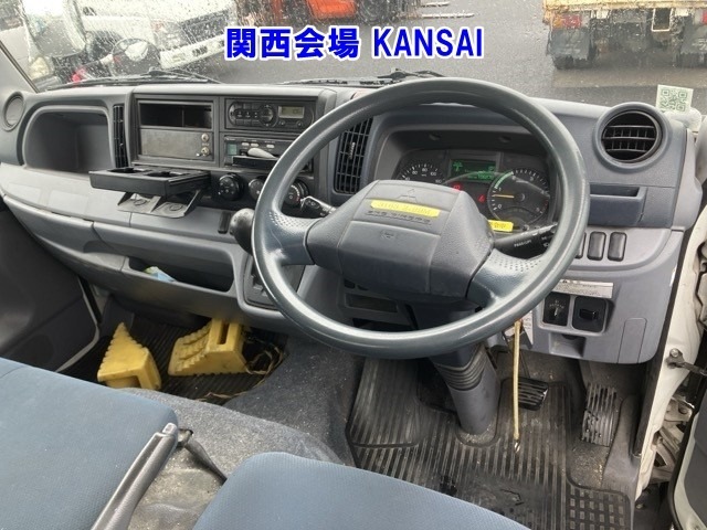 Mitsubishi CANTER 2015 7248756-4
