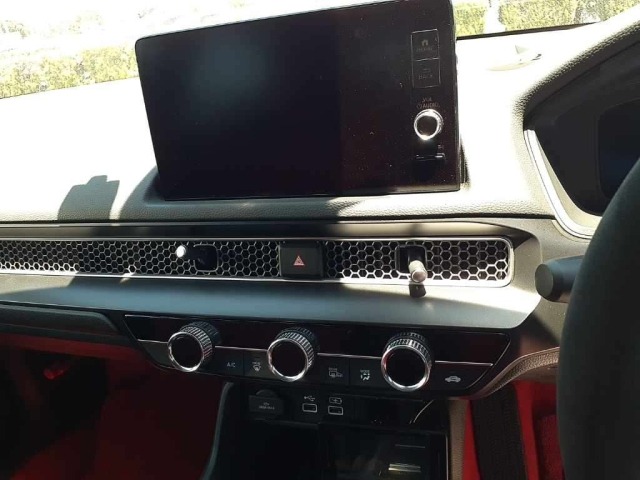 Honda CIVIC 2024 7239065-12