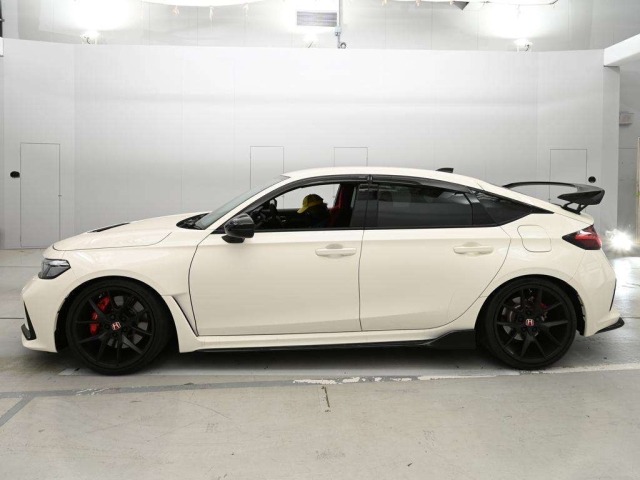 Honda CIVIC 2024 7239065-4