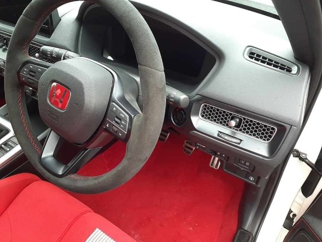 Honda CIVIC 2023 7239075-9