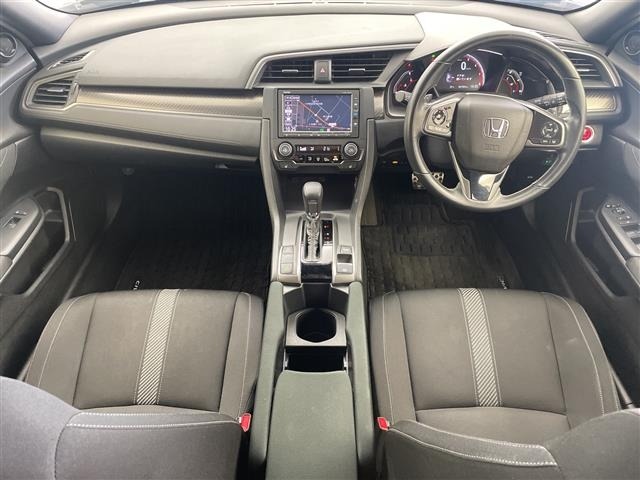 Honda CIVIC 2019 7239758-16