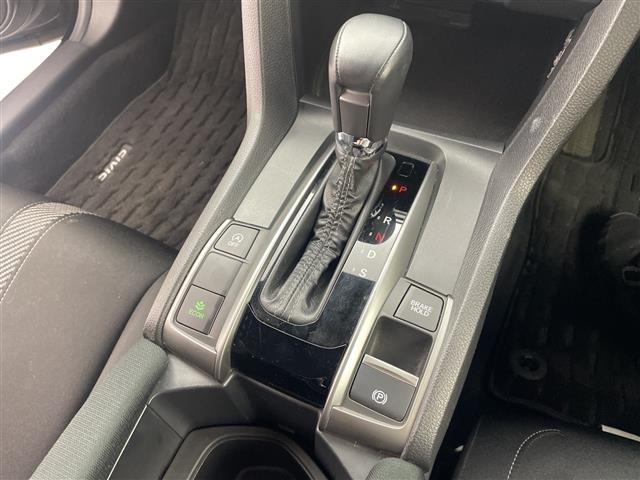 Honda CIVIC 2019 7239758-9