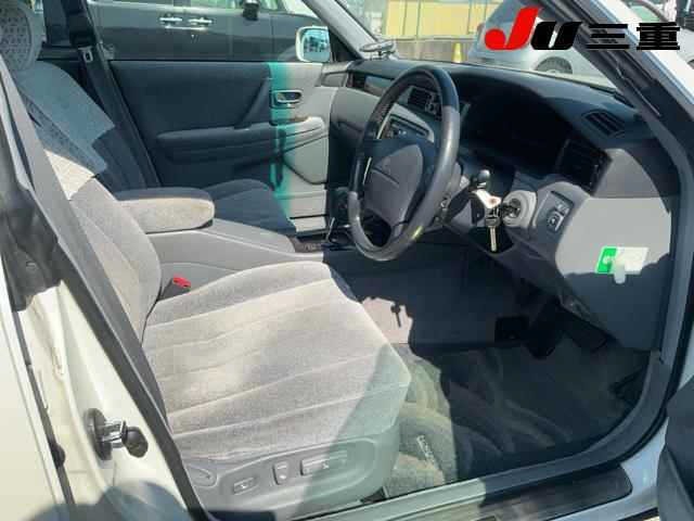 Toyota CROWN MAJESTA 1997 7240658-4