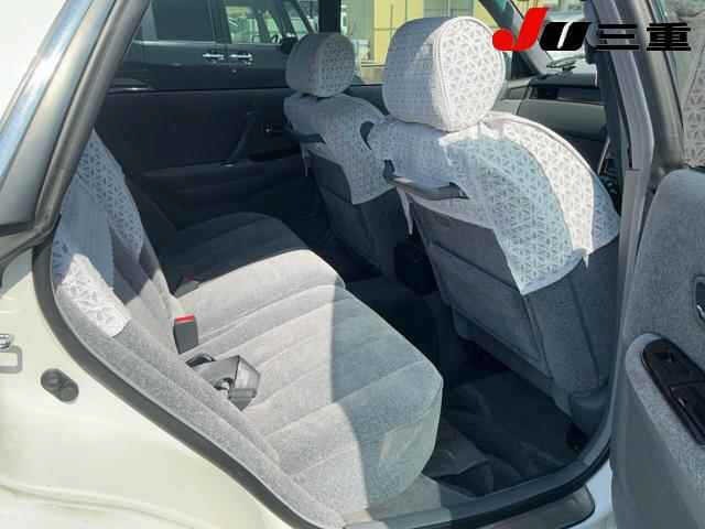 Toyota CROWN MAJESTA 1997 7240658-5