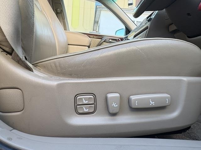 Toyota CROWN MAJESTA 2000 7240815-20