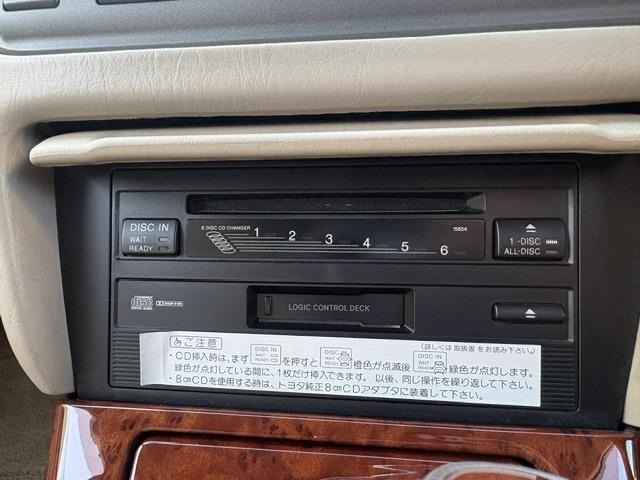 Toyota CROWN MAJESTA 2000 7240815-9