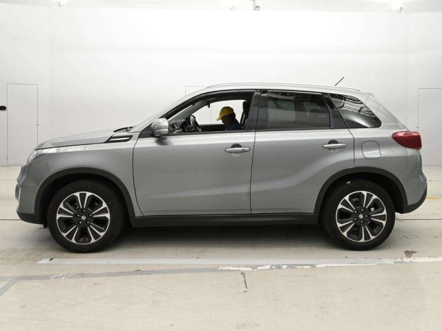 Suzuki ESCUDO 2021 7254345-4