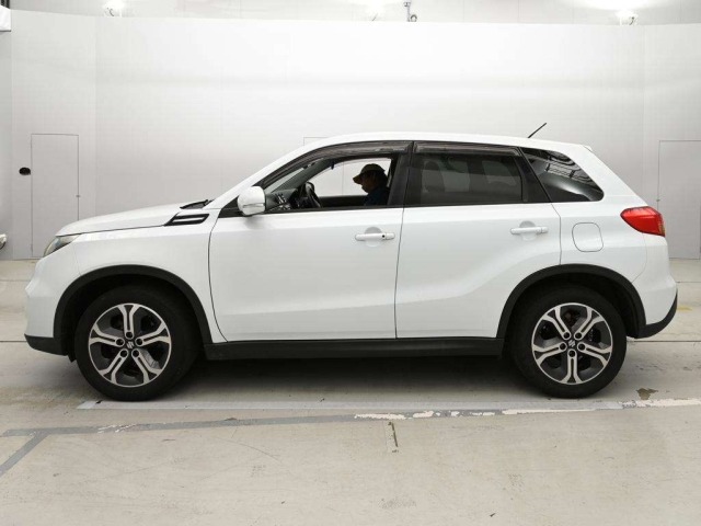 Suzuki ESCUDO 2016 7254346-4