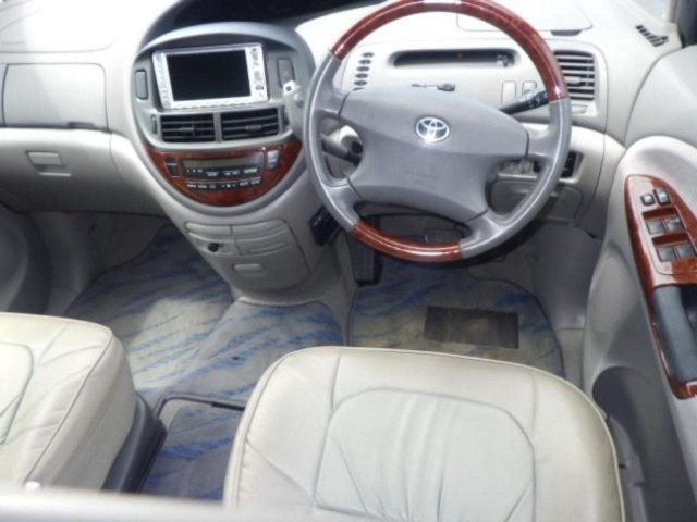 Toyota ESTIMA T 2000 7241685-2